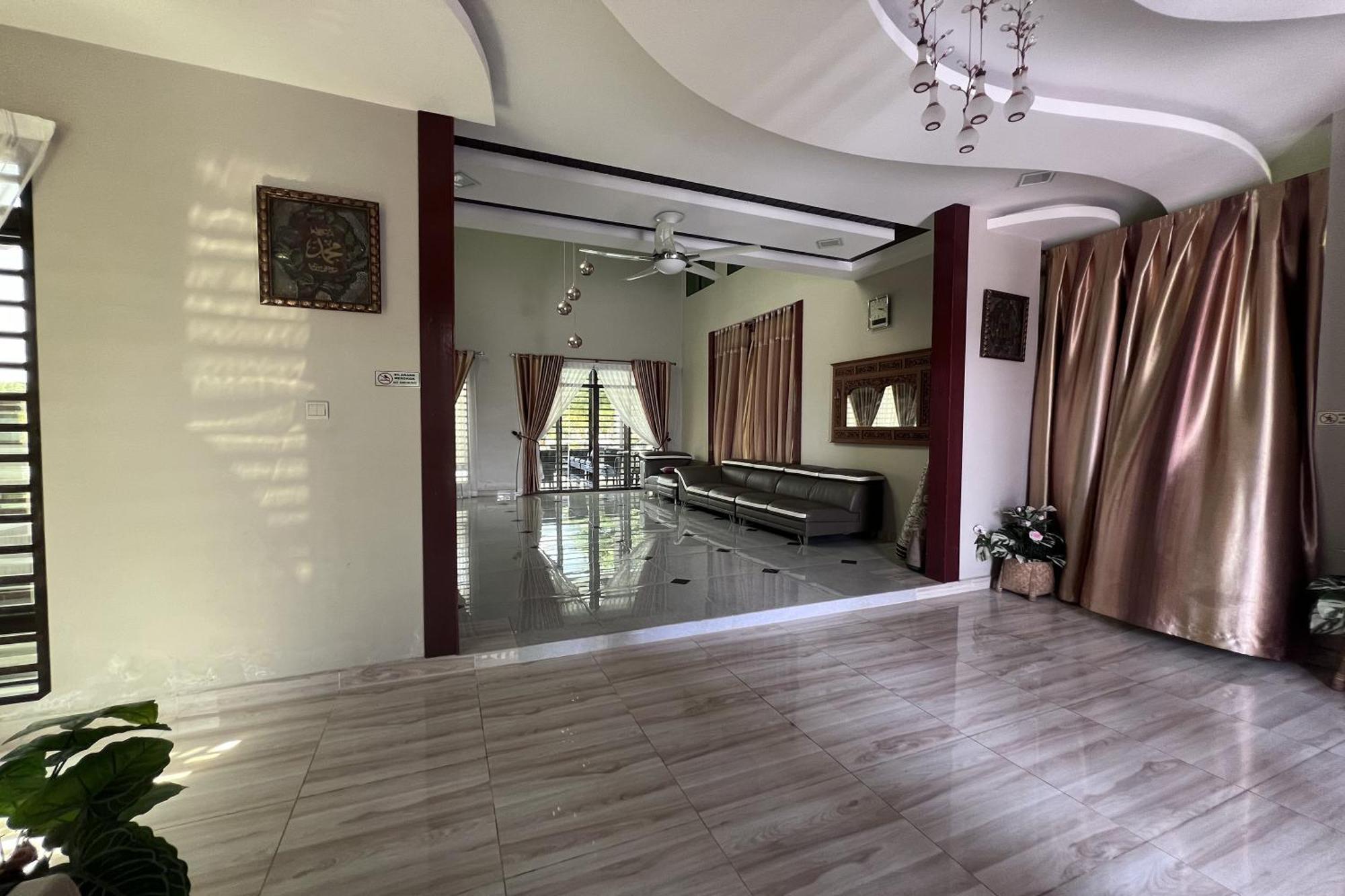 Nurbayu Chalet, Kemaman Kuantan Exterior photo