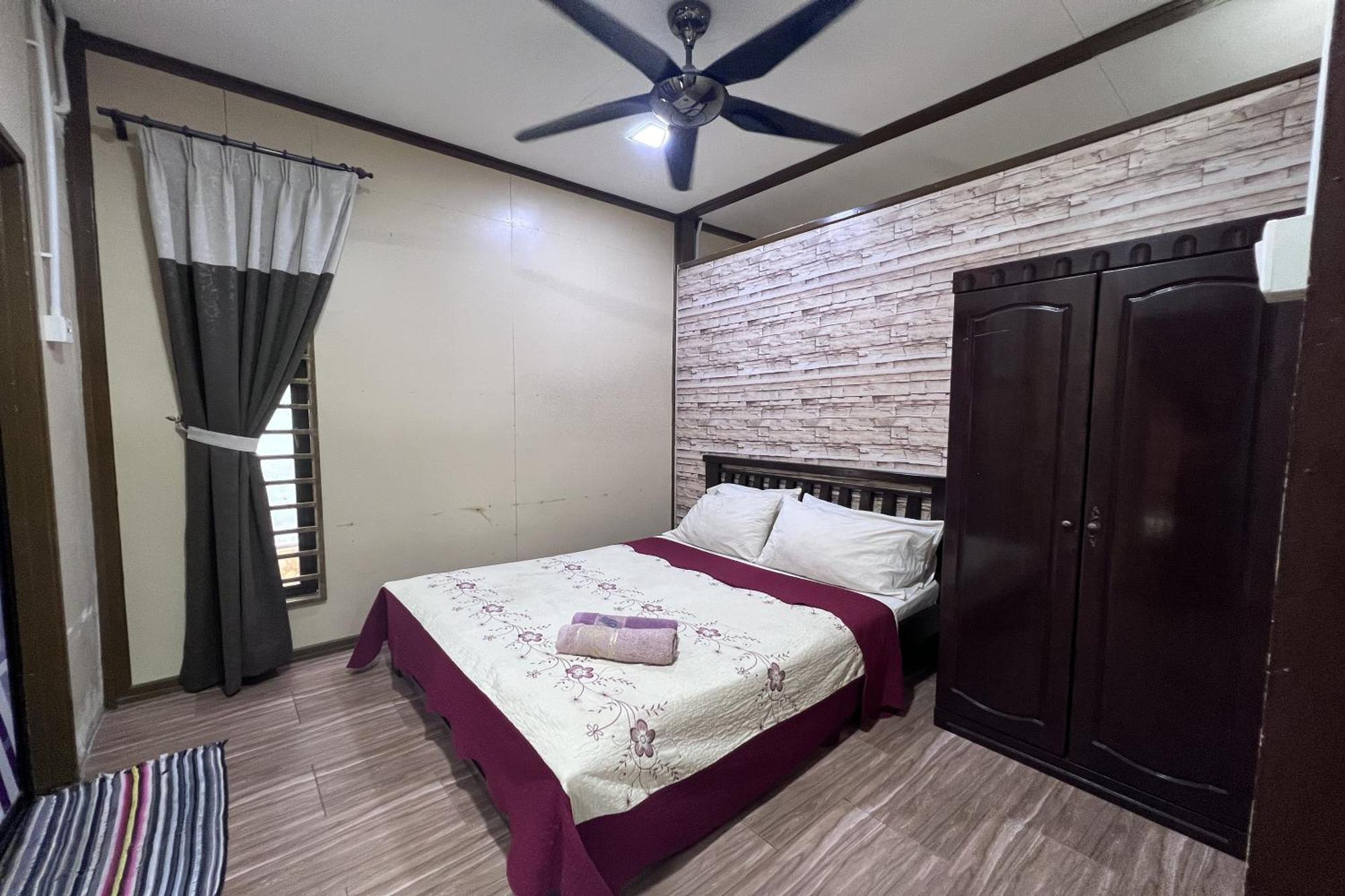 Nurbayu Chalet, Kemaman Kuantan Exterior photo
