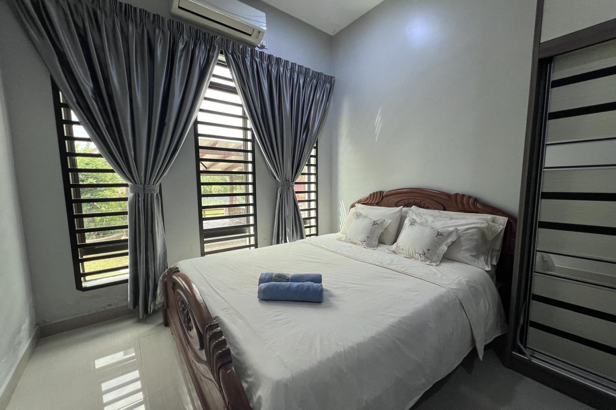 Nurbayu Chalet, Kemaman Kuantan Exterior photo