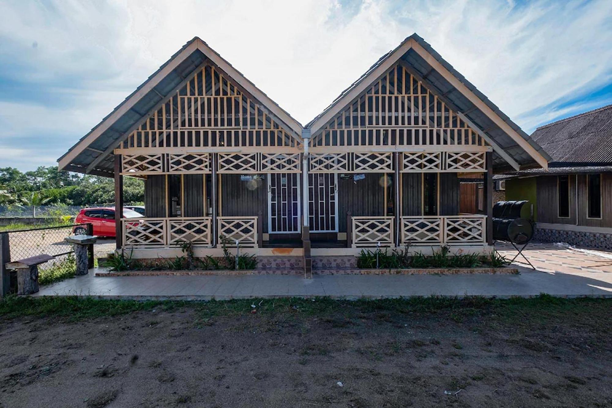 Nurbayu Chalet, Kemaman Kuantan Exterior photo